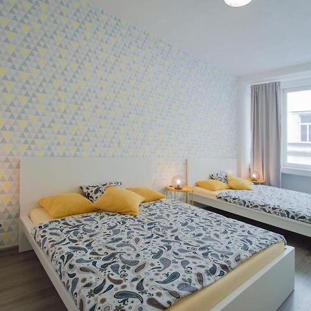 Apartment U Pujcovny 6 Praag Buitenkant foto