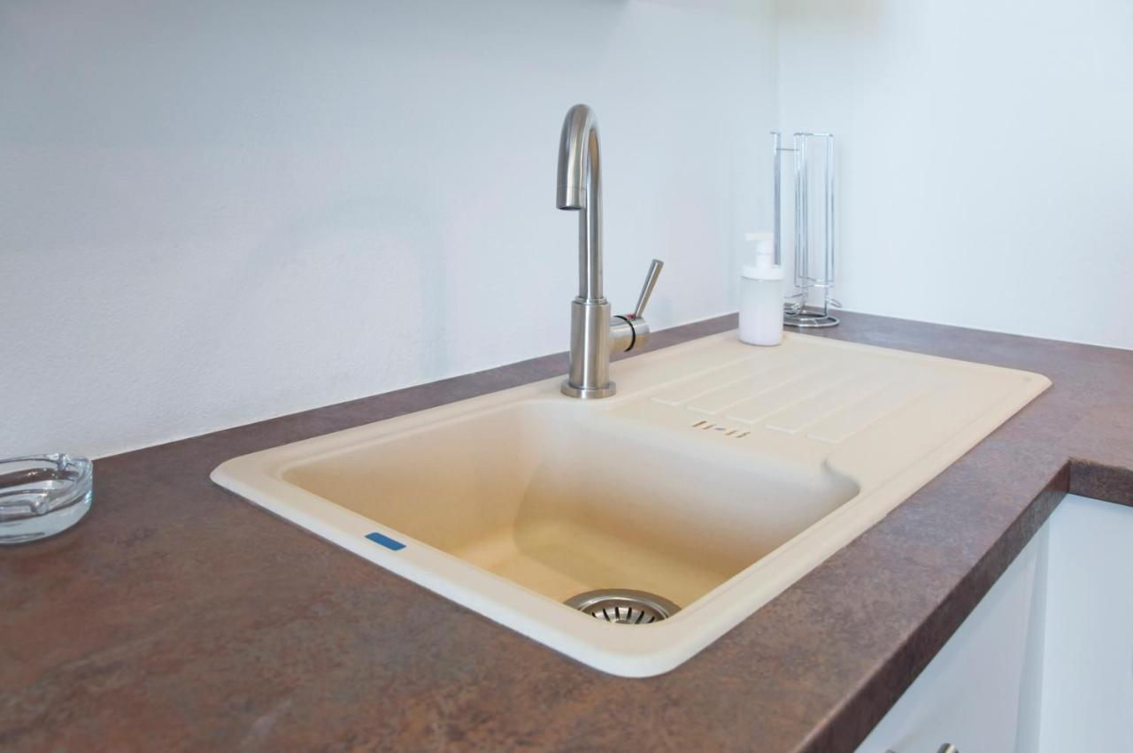 Apartment U Pujcovny 6 Praag Buitenkant foto