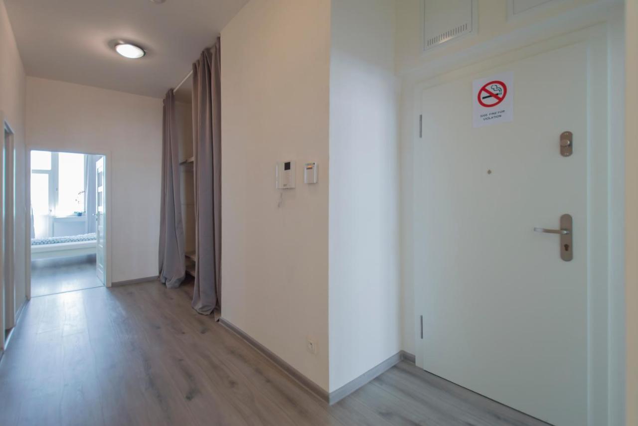 Apartment U Pujcovny 6 Praag Buitenkant foto