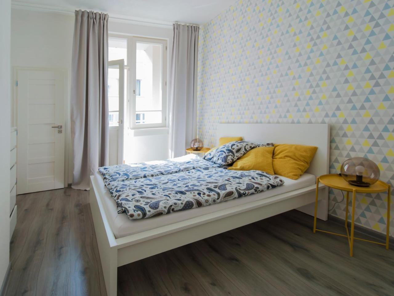 Apartment U Pujcovny 6 Praag Buitenkant foto
