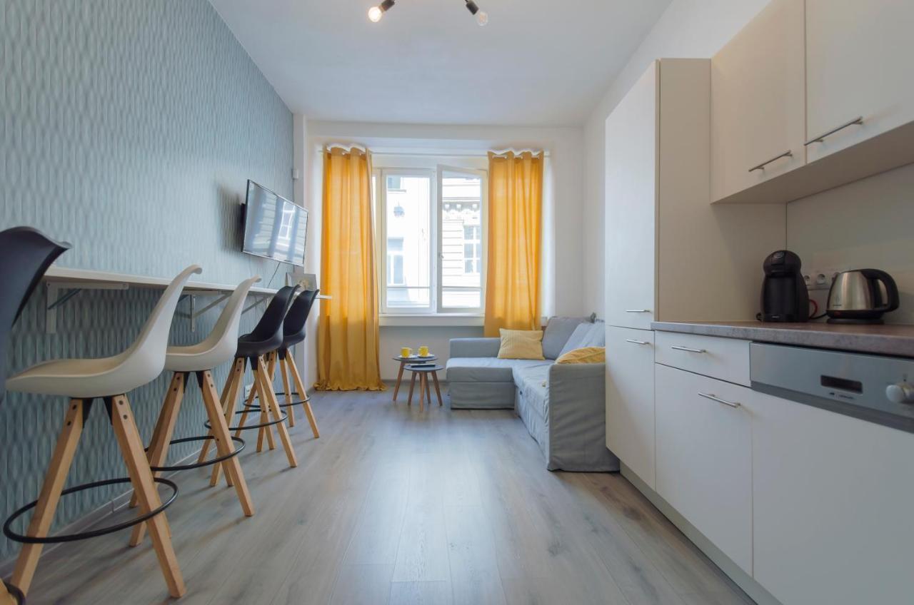 Apartment U Pujcovny 6 Praag Buitenkant foto
